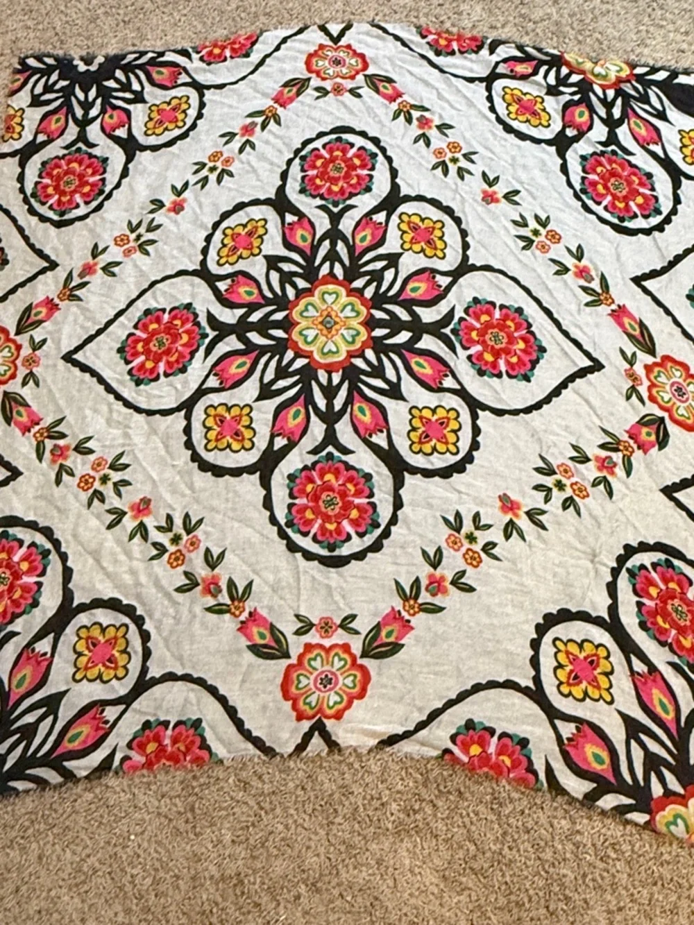Boho Floral Tapestry Wall Hanging Pink Yellow Medallion Decorating